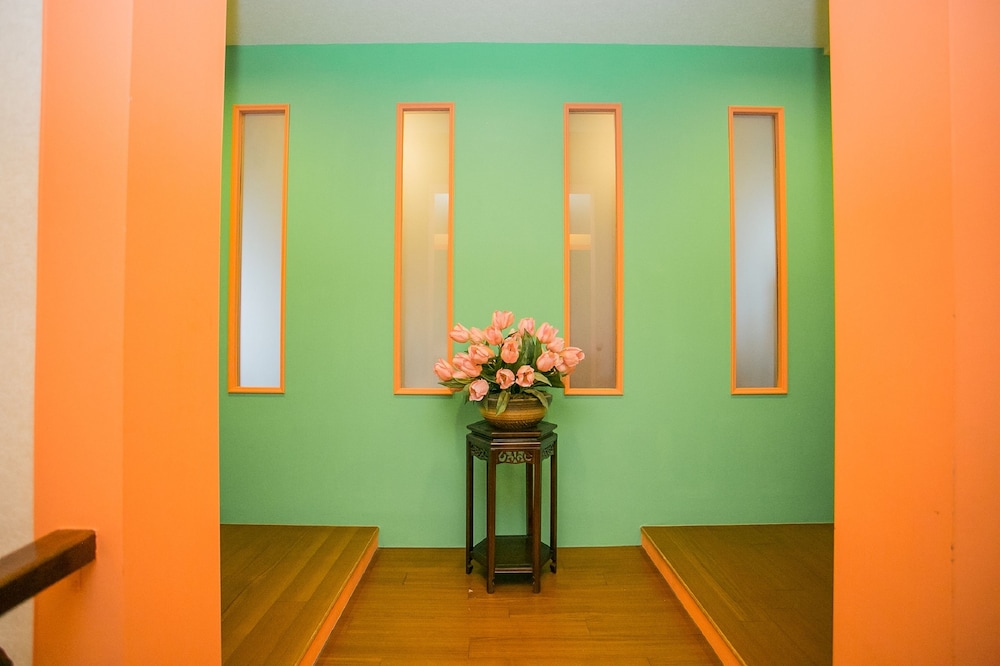 Flower Wall B&B