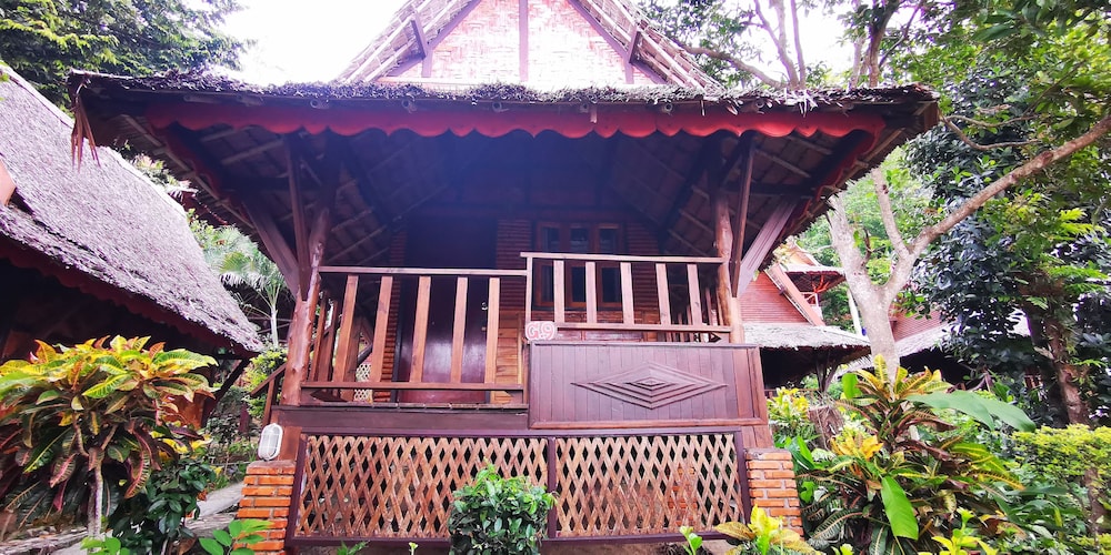 Phi Phi Relax Beach Resort