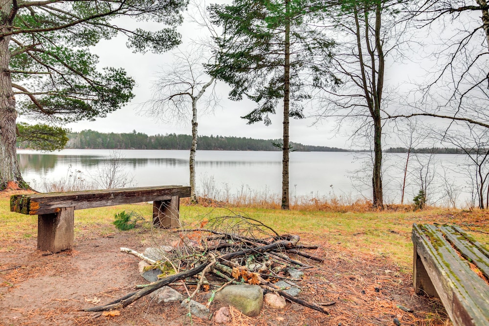 Dock + Fire Pit: Sweet Serenity on Amber Lake
