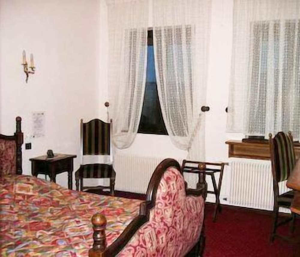 Hostellerie Belle-Vue - Property Image 39
