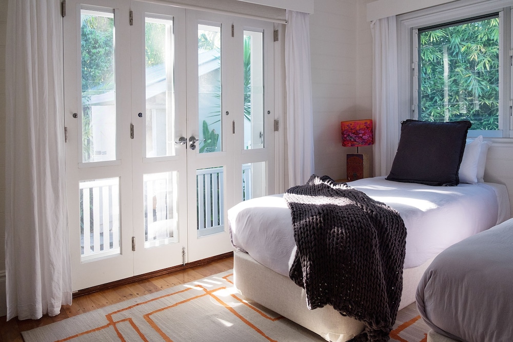 Your Luxury Escape - Boonara at Byron view 3