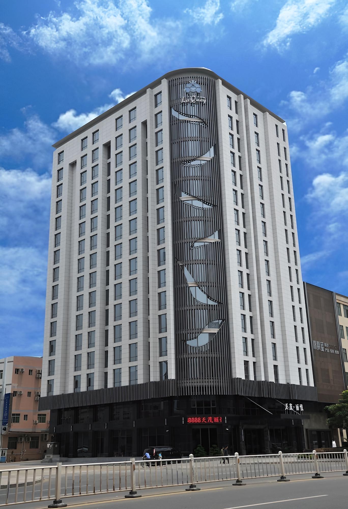 La Quay Hotel