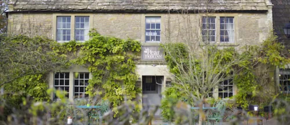 Melksham Vacations - The Pear Tree Inn - Property Image 1