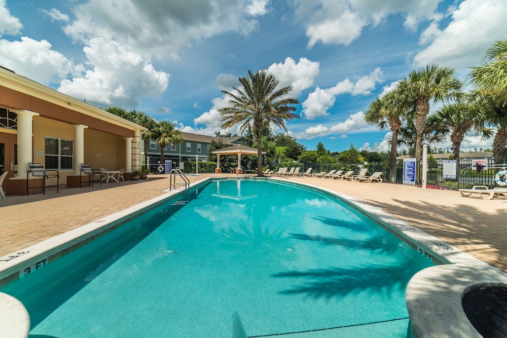 Shv1168ha - 4 Bedroom Townhome In Coral Cay Resort, Sleeps Up To 10, Just 6 Miles To Disney - Image 2