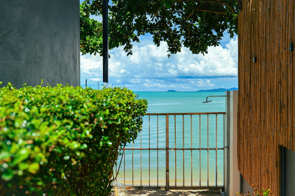 The Strand Resort Samui