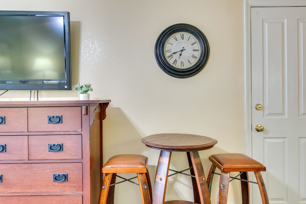 Half-mi to Light Rail: Greenwood Village Studio, photo 21
