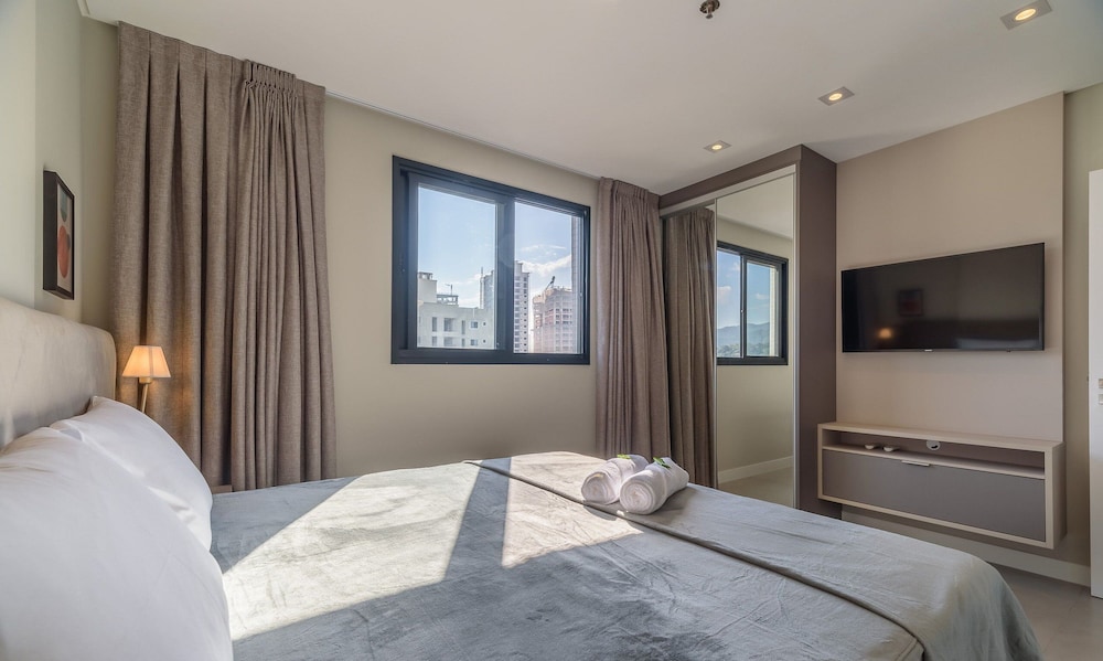 MHF III Apts Variados a 280m da Praia em Itapema