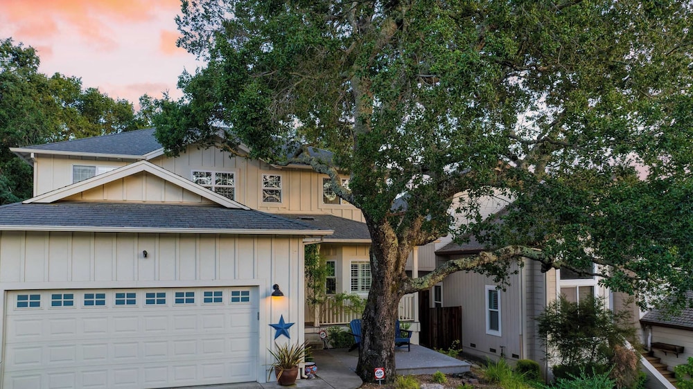 Casa Osito Pool, Hot Tub & Outdoor Dining Minutes From Sonoma Plaza