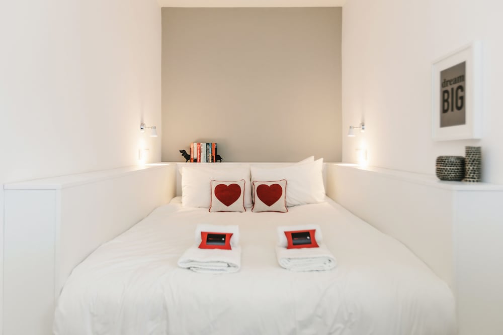 Urban Quarters Serviced Apartments