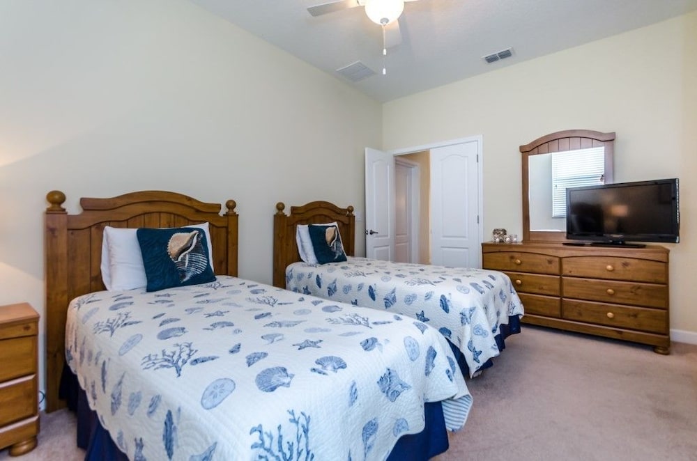 The Shire At West Haven 5 Bedroom Villa by RedAwning - Image 4