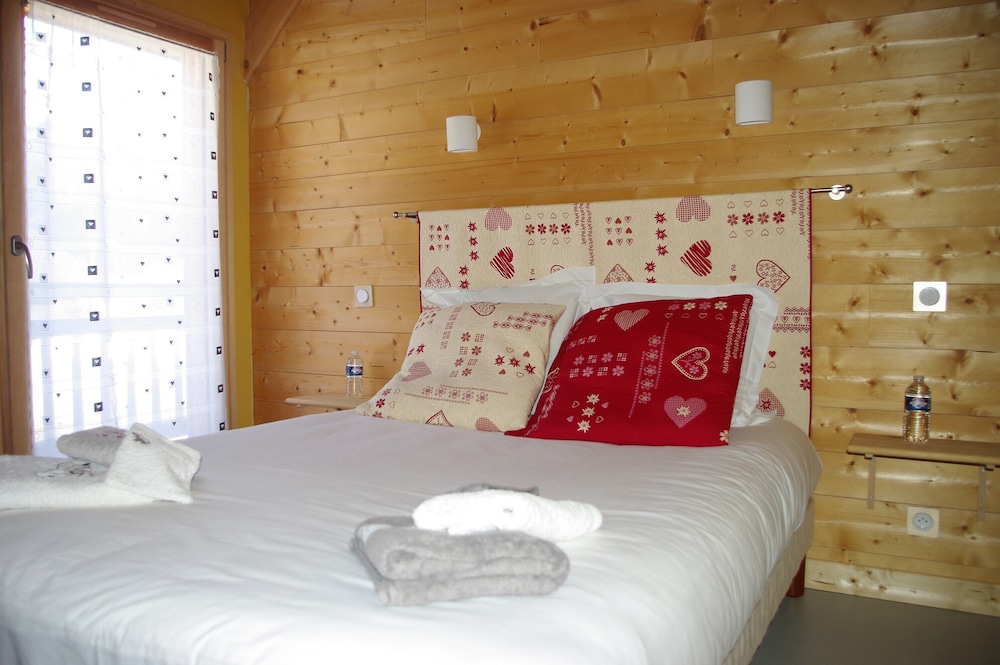 Chalet aux 3 biches view 3