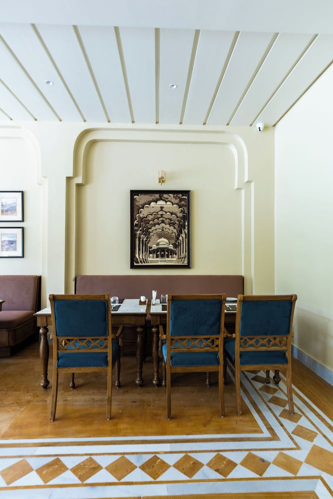 DEV BAGH LUXURIOUS PRIVATE SUITES