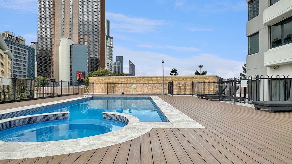 1-bed Urban Getaway Near the Brisbane River