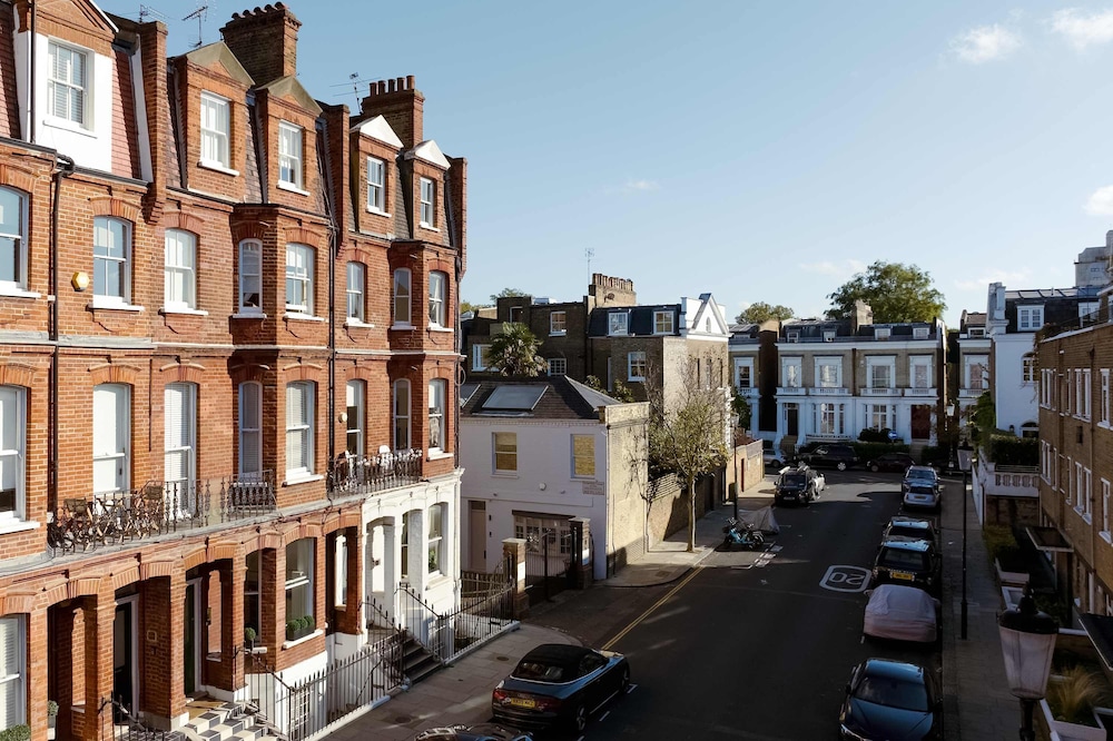 Bright Chelsea apt sun Terrace