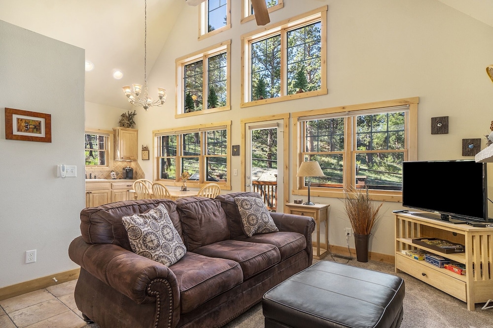 Solitude Bobcat 7 - Estes Park 2 Bedroom Condo by RedAwning - Property Image 30