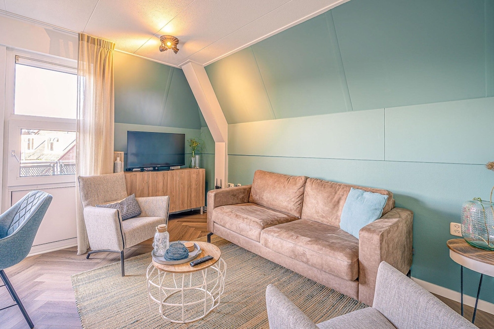 Nice Apartment Near the Center of De Koog