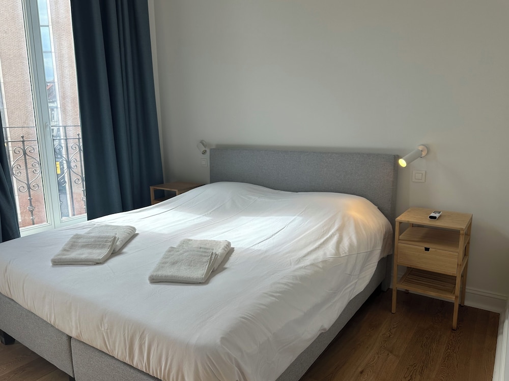 Self Check in Ixelles Apartment Retreat in the Heart of Brussels