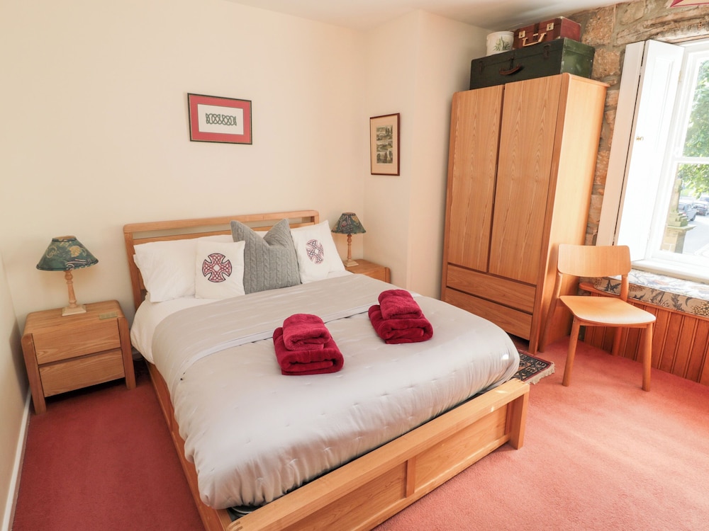Simonside Apartment view 2