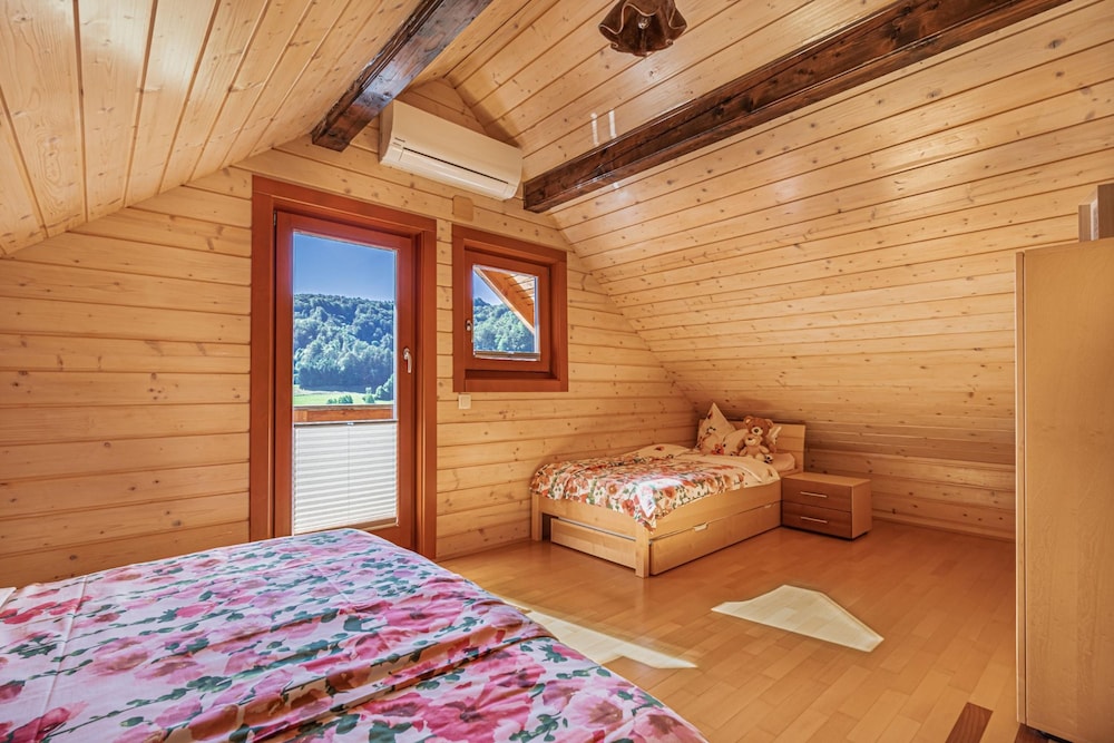 House Of Nature With Sauna And Tents