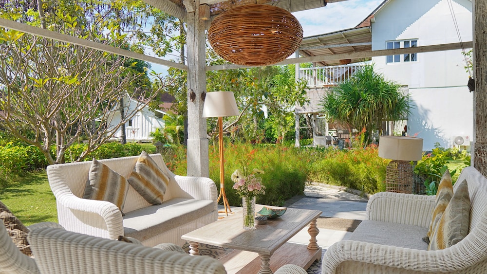 Gili Eco Villas
