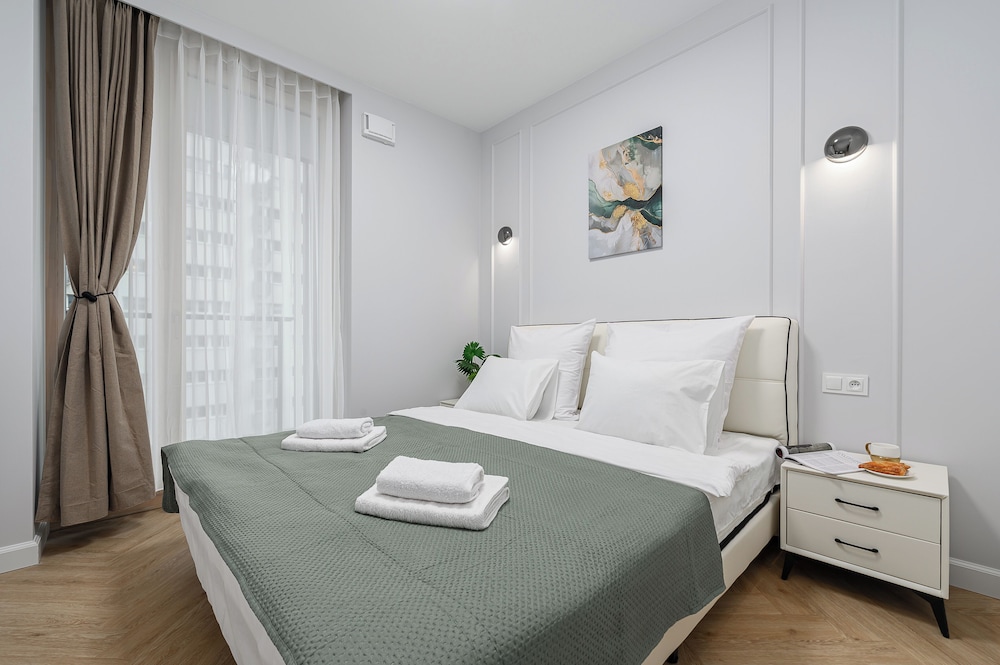 Apartment Chmielna III- P&O