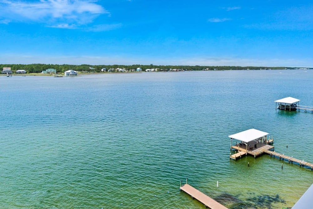 Compass Point 508