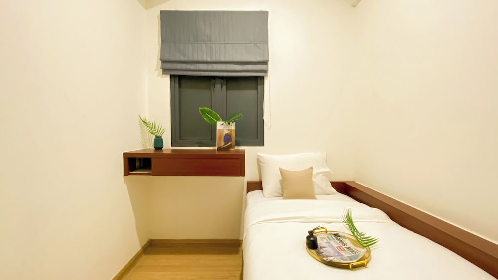 Comfort And Elegant 3Br Apartment Sky House Bsd
