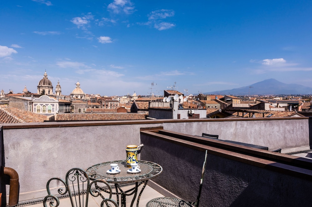 Vecchio Bastione With Terrace by Wonderful Italy