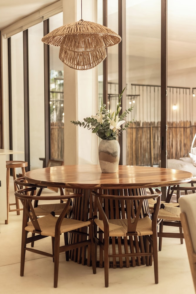 BT Homes - Zama Boho