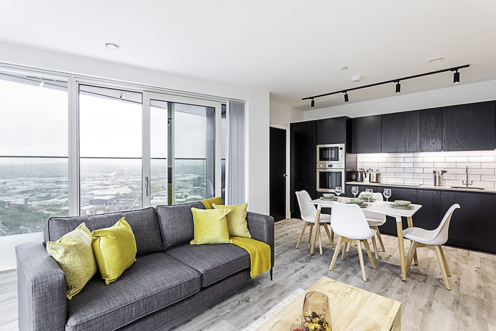 Icon Tower Flat IV