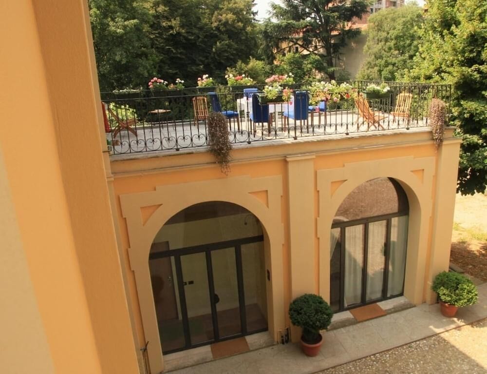 Lisander Bed & Breakfast
