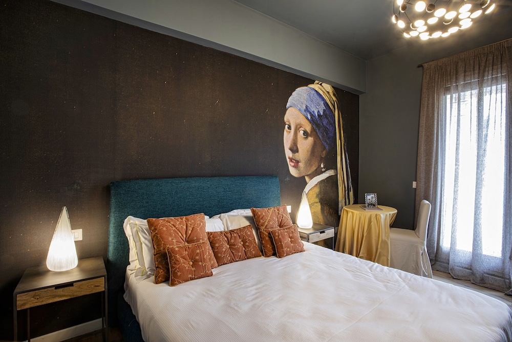 Carignano Luxury Suite