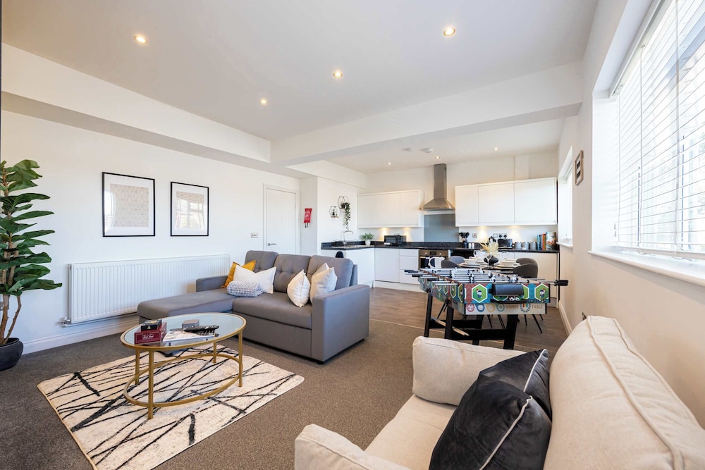 Cosy Apartment in the Heart of Sale