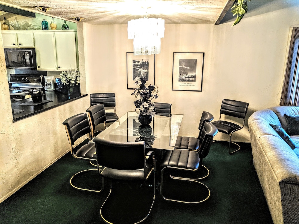 Snow Summit Townhouse Rentals & Sales