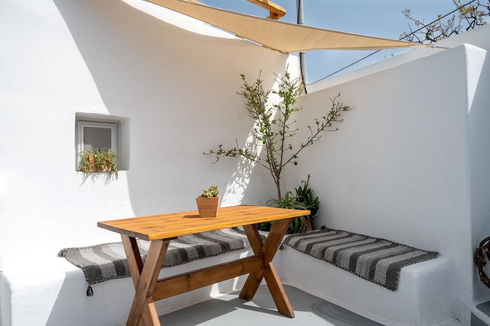 Karpimo Suites