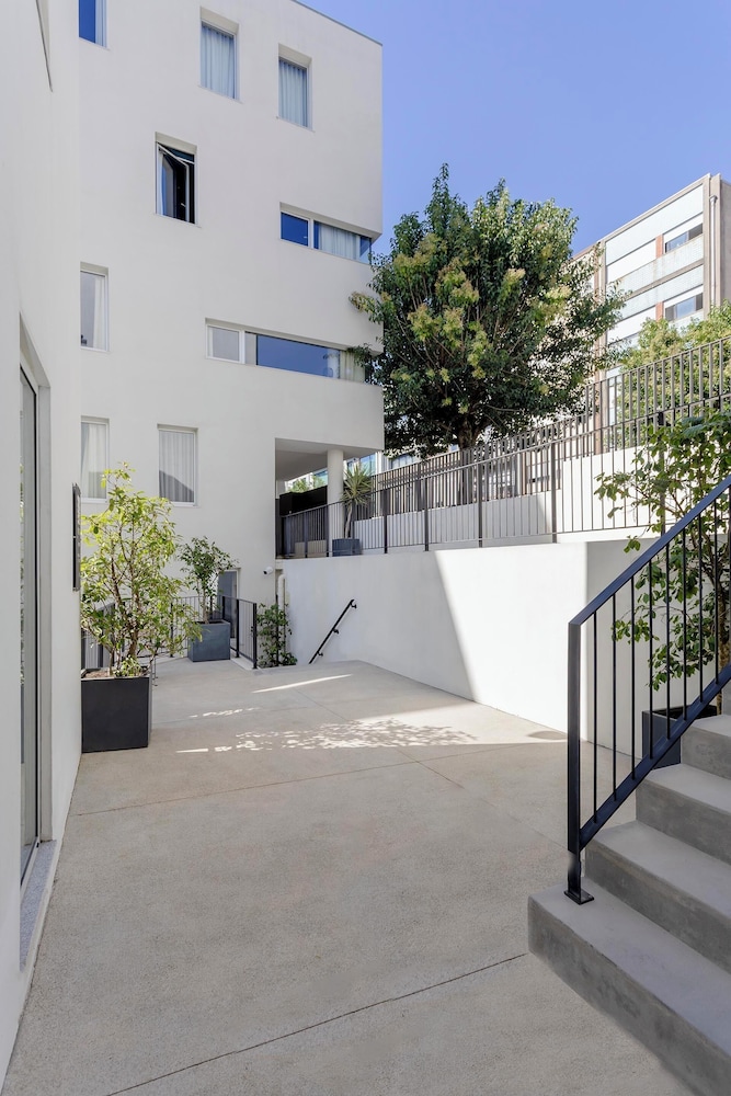Regras Apartments & Garden B10 by Benefit Collection