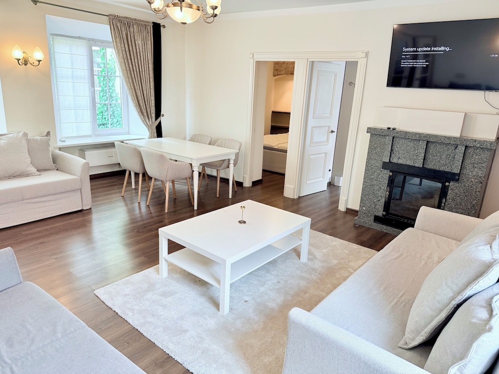 Pilies8 Luxury Vilnius Apartment