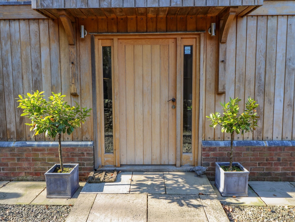 Oak Cottage