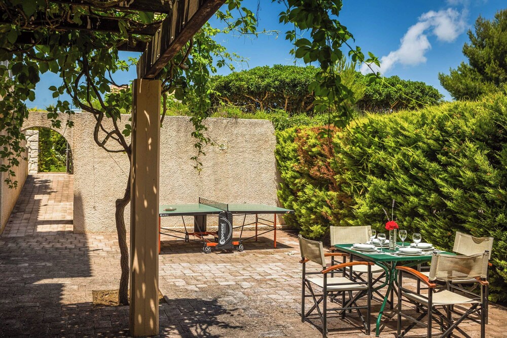 Villa Iro