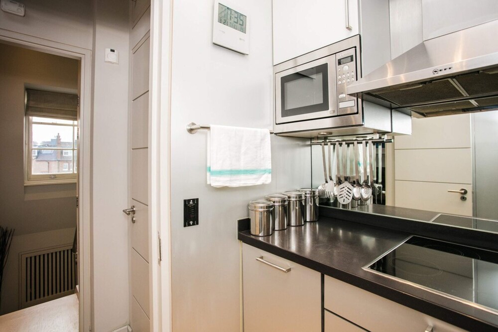 Bright and Modern 1 Bedroom Flat Knightsbridge