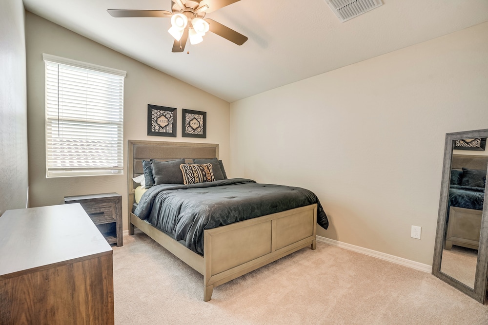 Covered Patio & Community Pool: Home in Surprise