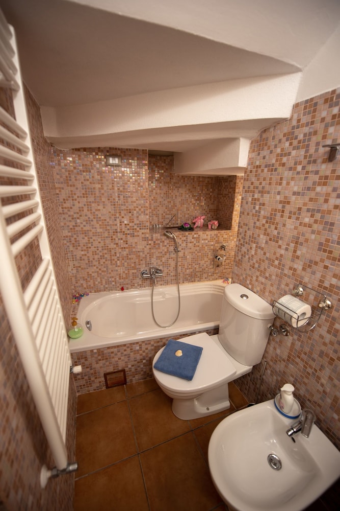 Pietra Di Mare Guest House view 3