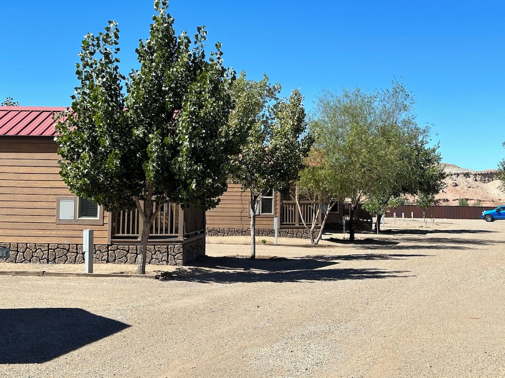 Dukes Slickrock Campground & RV Park