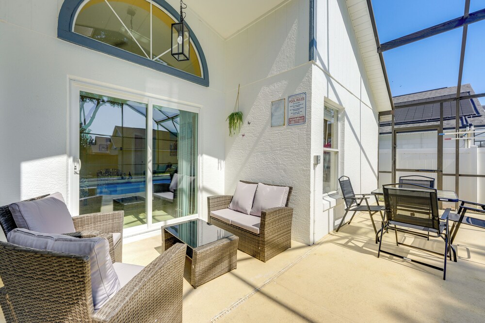 Sunny Skies & Disney Days: Davenport Home w/ Pool!
