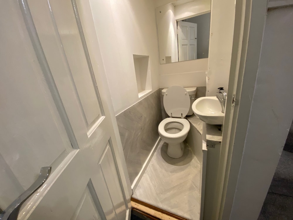 London Charm - 3 Bedroom House Near Canary Wharf