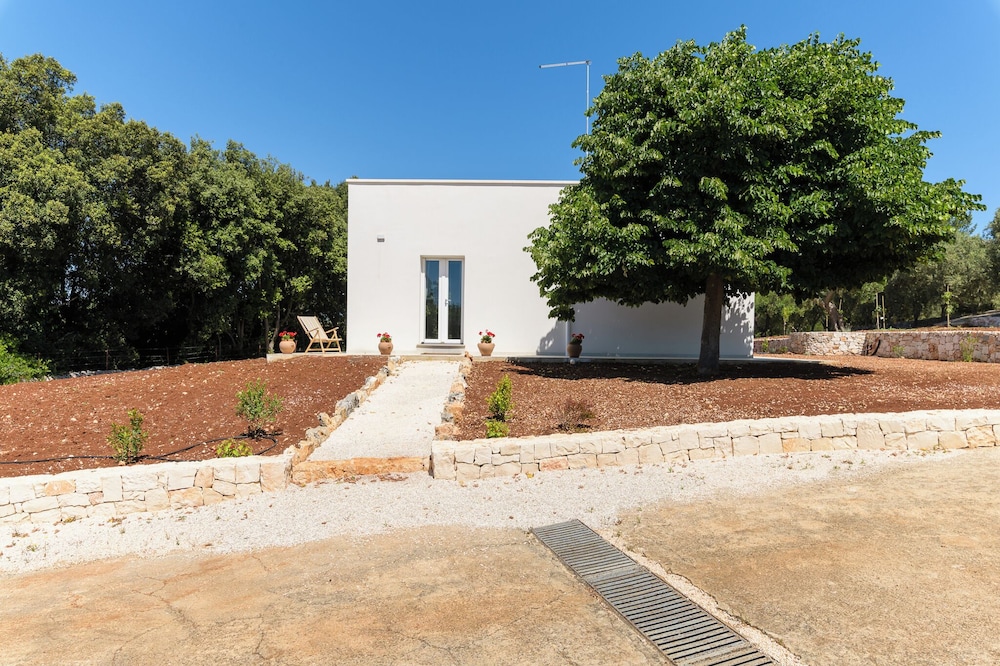 Villetta Foragno con giardino by Wonderful Italy