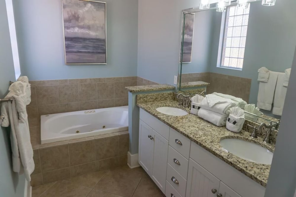 Miramar Beach Villa 114- Beach Therapy