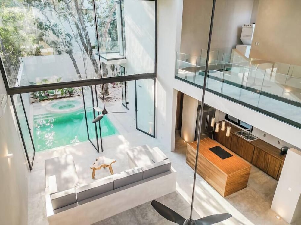 Casa Leto - M11