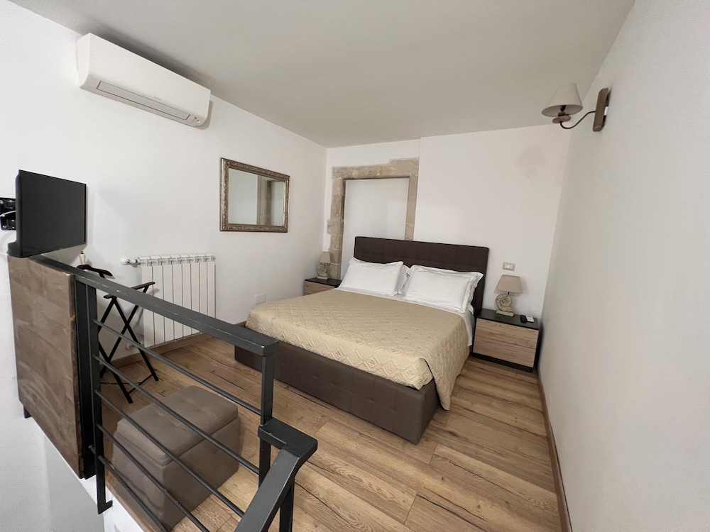 Ortigia Royal Suite