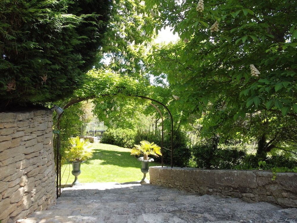 Photo 25